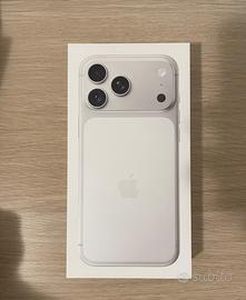 iPhone 17 Pro Max 256GB Silver