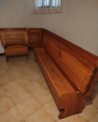 Giropanca angolare in legno 