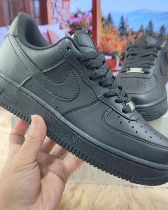 Nike Air Force 1 Low  Black   42