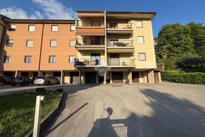 3 LOCALI A CALOLZIOCORTE