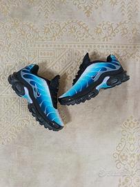 ✨ Nike Air Max Plus (TN) Gradient Blue/Black 💙🖤