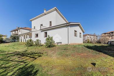 VILLA SINGOLA A SUTRI