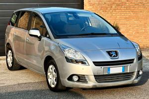 Peugeot 5008 1.6 HDi 112CV-7POSTI-GARANZIA-2012