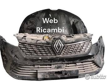 Musata renault clio 2024 ricambi frontale porte