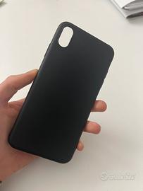 Cover iPhone Xs Max nera