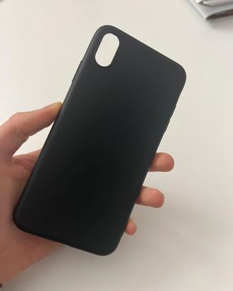 Cover iPhone Xs Max nera