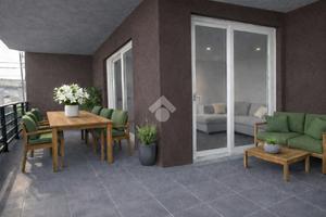 3 LOCALI A CASTELNUOVO DEL GARDA