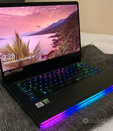 MSI GE66 RAIDER  i7 10875H  RTX 2070 SUPER - 1TB