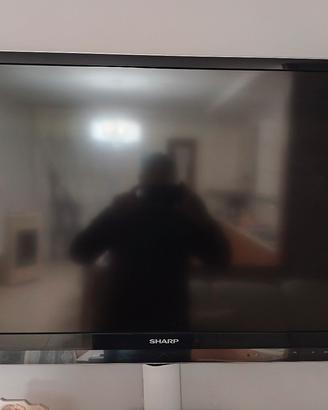 tv 43 pollici televisione Sharp 4 colori 3d led