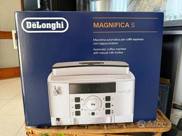 Macchina caffè Magnifica S De Longhi