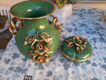 coppia vaso e Ciotola con coperchio 