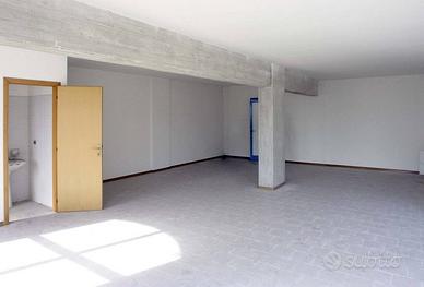 Immobile di 84 m² a Ancona