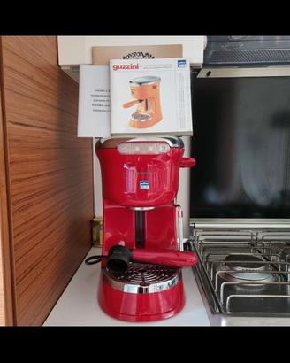 Macchina del caffe Guzzini Lavazza Blue rossa