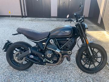 Ducati Scrambler Full Throttle