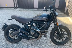 Ducati Scrambler Full Throttle
