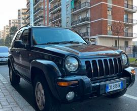 Jeep Cherokee 2.8