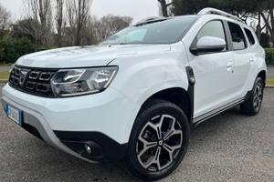 Dacia Duster bianca 1.0 TCe 100 CV