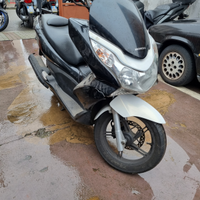 Honda pcx 125