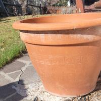 Vaso da giardino grande.