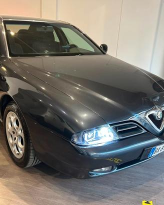 Alfa Romeo 166 2.4 JTD cat Distinctive Unipropriet