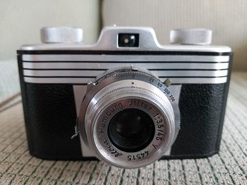 Macchina fotografica ILOCA