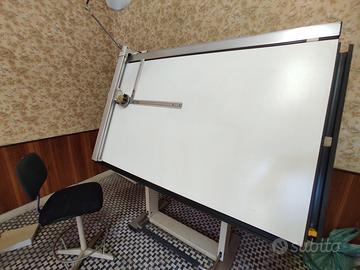 TAVOLO DA DISEGNO CON TECNIGRAFO "NEOLT LEONARD" 