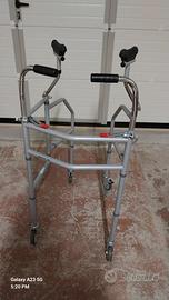 Deambulatore ascellare