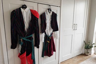 coppia costumi di  carnevale da Pirati 