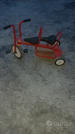 vecchio triciclo