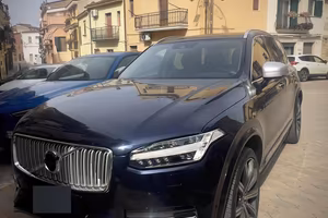 Volvo XC90 D5 INSCRIPTION