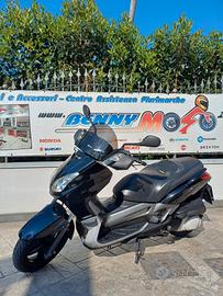 Yamaha X-Max 250