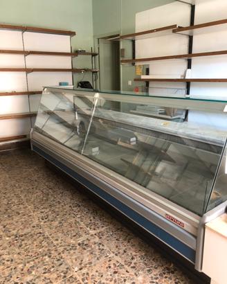 Arredamento per negozio
