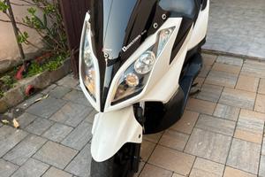 Kymco downtown 125i
