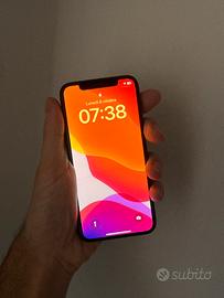 iPhone X | 64 GB | Space Gray.