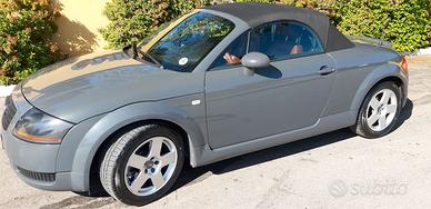 Audi TT Roadster 1.8 T 180 cv quattro