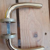 Maniglia in ottone