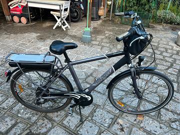 Bicicletta elettrica “28 “ Alessi” BATTERIA NUOVA