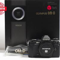 Olympus OM-D E-M5 II
