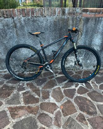 Mtb ktm ultra 29”