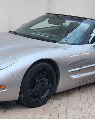 CHEVROLET Corvette C5 - 2004