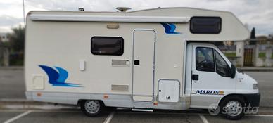 Camper mansardato Elnagh 