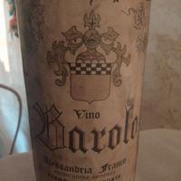 Bottiglia di vino Barolo 1969