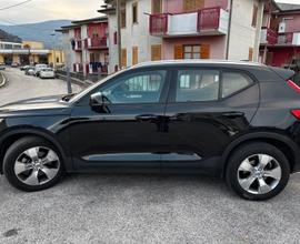 Volvo xc40 (2017-->) - 2019