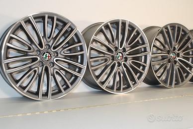 4 Cerchi Originali GIULIA - 18" + Sped Gratis