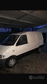 Nissan vanette