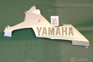 Fiancatina infer. dx Yamaha YZF R6 (n.192)