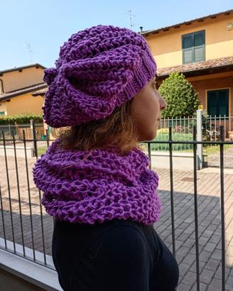 Sciarpa e cappello in lana merino fatta a mano