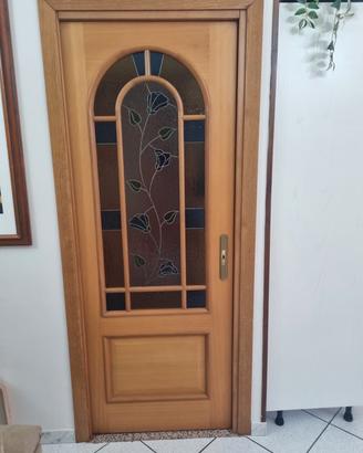 porta scrigno con  vetro disegnato 