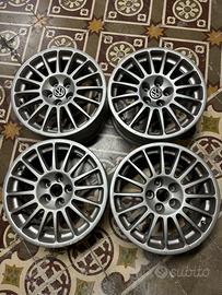 Cerchi in lega OZ originali da 16.