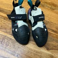 Scarpe arrampicata Instinct VSR LV mai usate